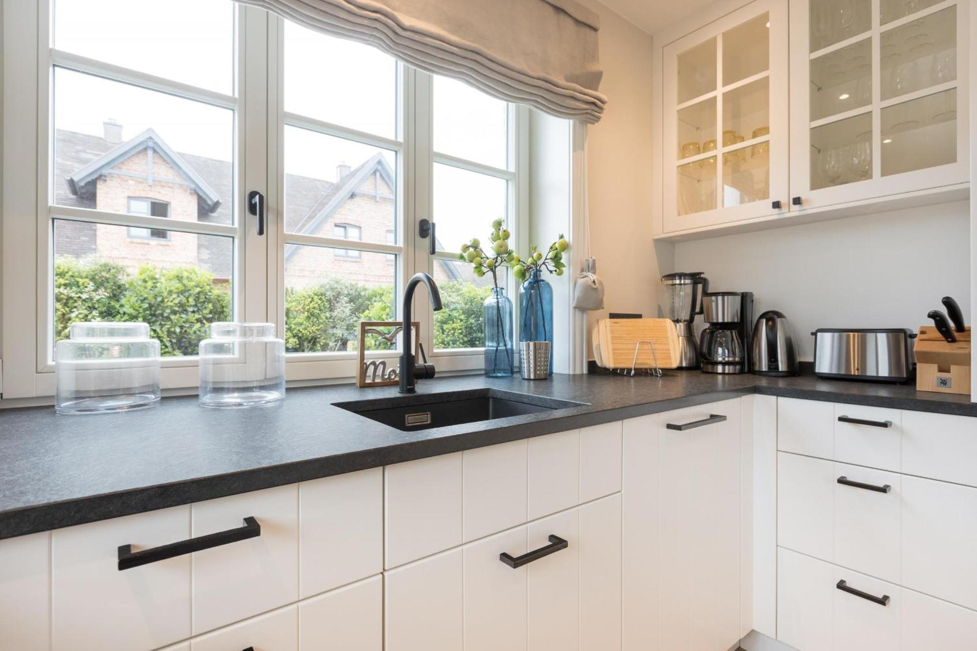 Ferienhaus Finoah - Leben, Luxus, Leichtigkeit Hinter Der Duene In Westerland Sylt Exteriör bild